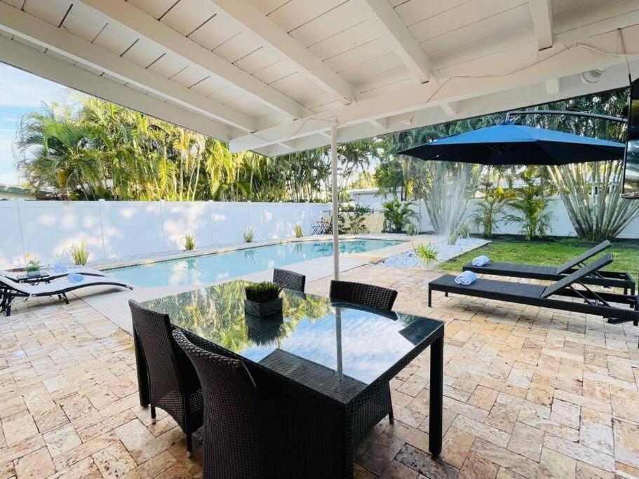 Вилла Tropical Oasis House Private Pool Family Yard Форт-Лодердейл Экстерьер фото